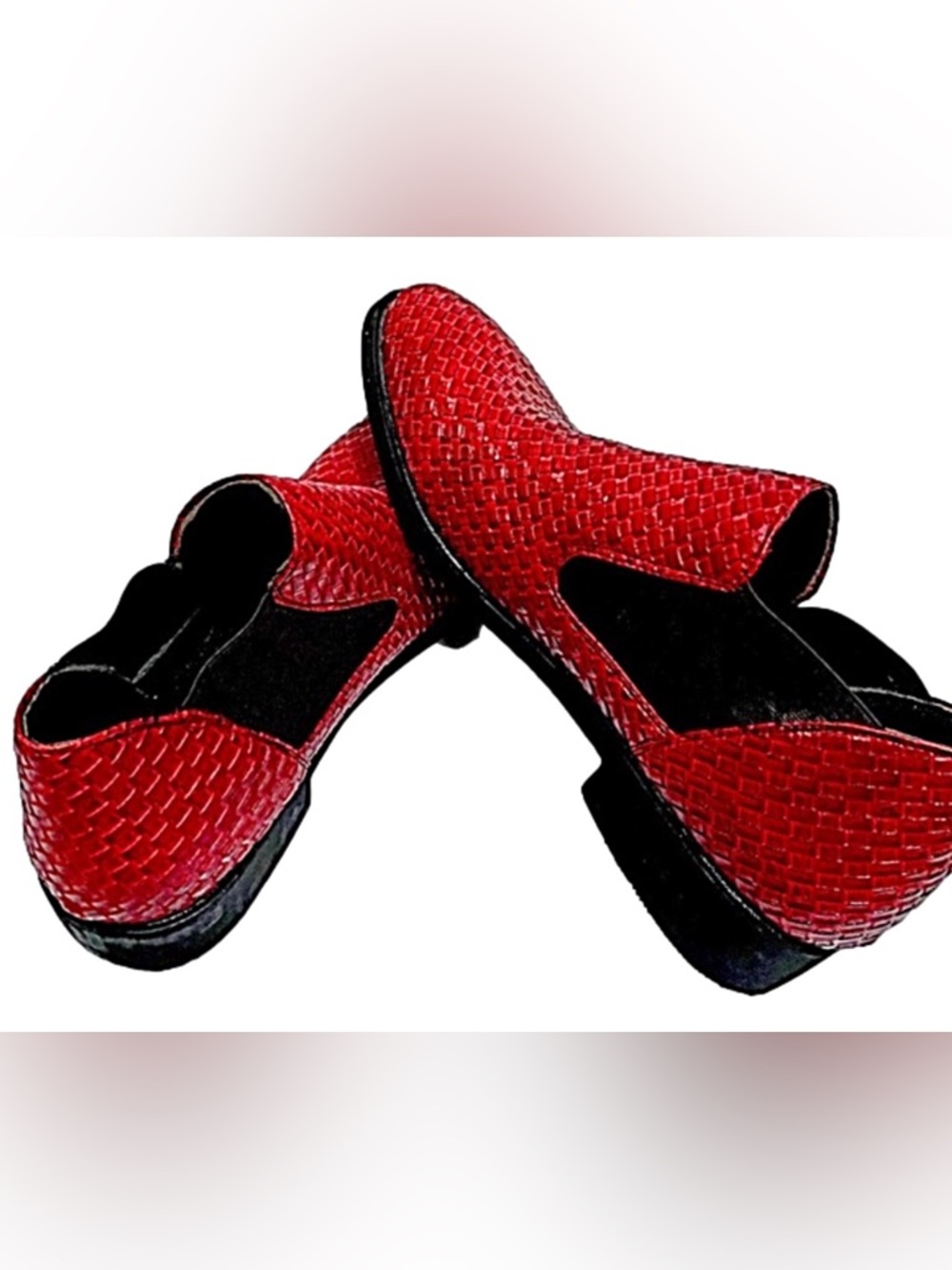 Jingpin Red Woven Slip-On Loafers — Sleek Casual Comfort 👞